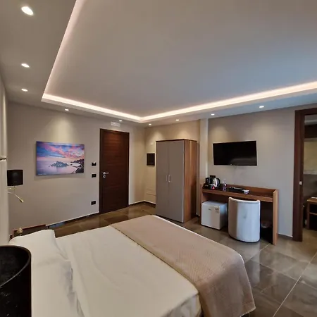 Beatus Suites And Rooms B&B-2