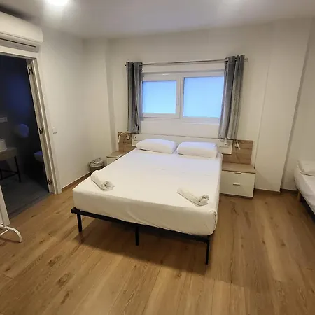 Beach&Arts Hostel Valencia-2
