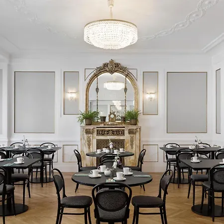 Hotel Astoria Vienna, Curio Collection By Hilton-2