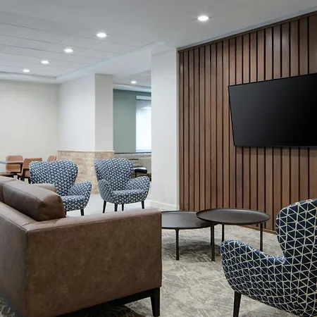 Springhill Suites By Marriott Dallas Downtown / West End-3