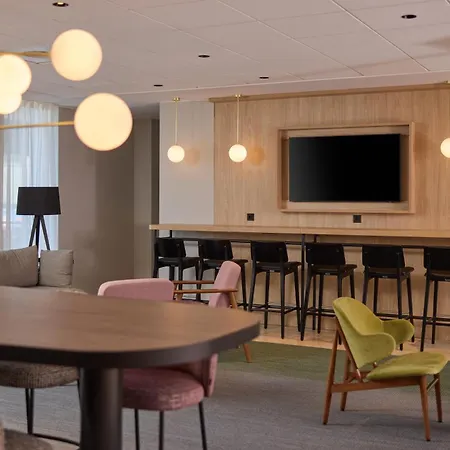 Hilton Garden Inn Leiden-3