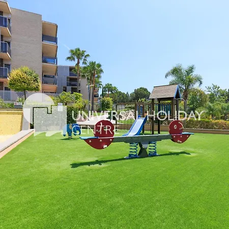 Uhc Paradise Village Family Complex-2