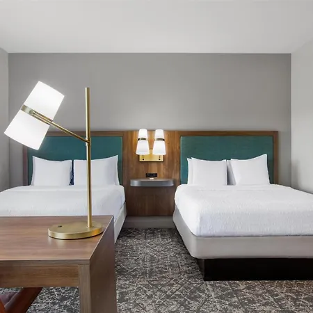 Hampton Inn & Suites Dallas-Arlington North-Entertainment District-3