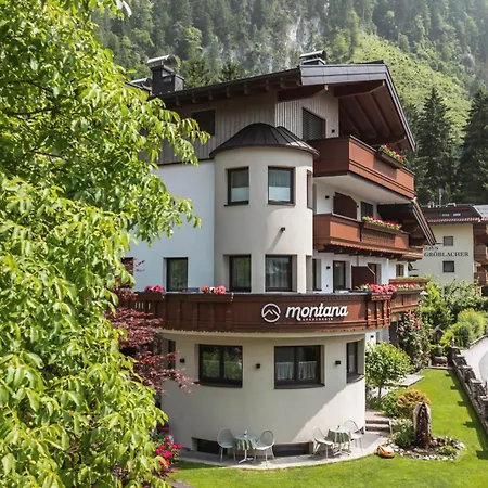 Montana Apartments-3