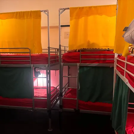 Shiralee Hostel -Note - Valid Passport Required To Check In-3