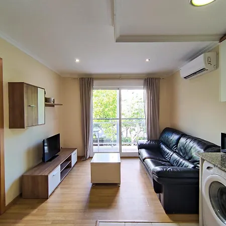 Apartamentos Gandía Universidad 3000-2