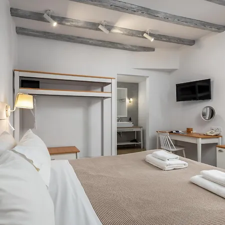 Lindos Comfy Suites-2