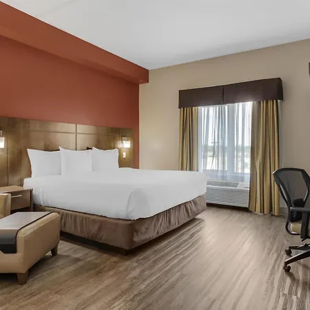 Best Western Plus Winnipeg West-3