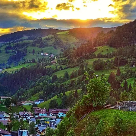 Wander- Und Familienhotel Erika-3