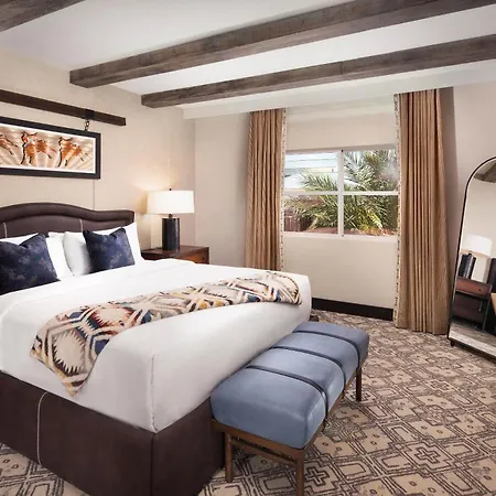 Silverton Casino Lodge-2