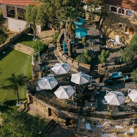 Heinitzburg Boutique Hotel-2