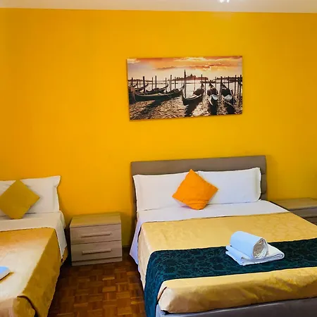 Venice Day Apartment-3