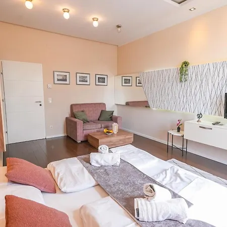Christiano Apartments Hauptbahnhof | Contactless Check-In-2