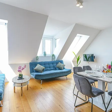 Christiano Apartments Hauptbahnhof | Contactless Check-In-3
