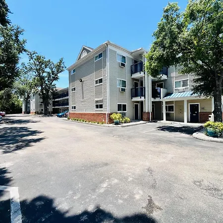 Tampa Bay Extended Stay - Airport-3