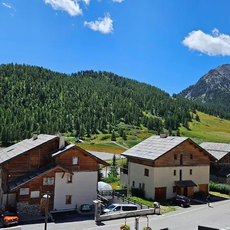 Le Chalet Blanc Hotel & Spa-2