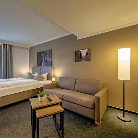 Auto-Parkhotel Hamburg St Pauli-2