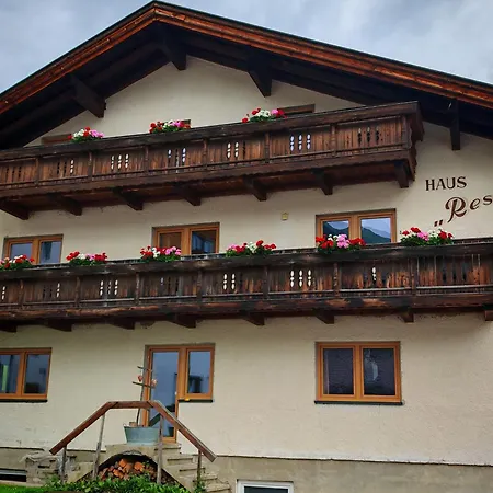 Haus Resi-3