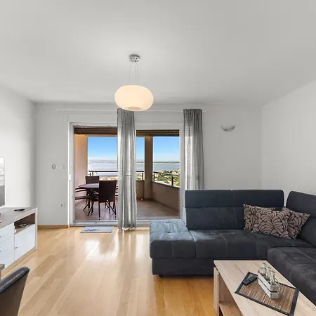 Villa San Antonio Apartments By Aneo Travel-3