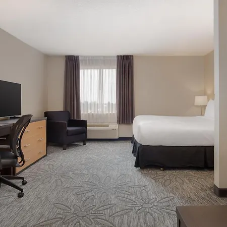 Quality Inn & Suites Kingston-3