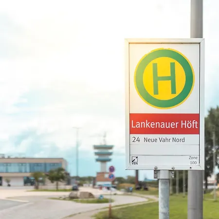 Hausboote am Lankenauer Höft-3