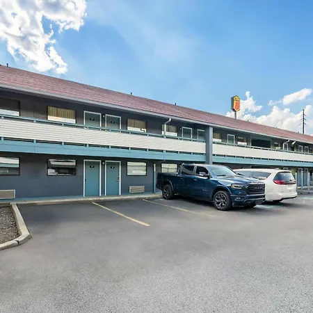 Super 8 By Wyndham Cincinnati-Springdale Oh-3