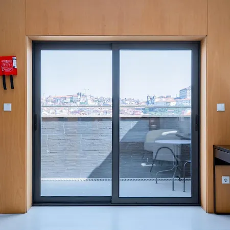Smartr Porto Reis De Gaia & Spa-2