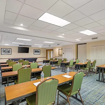 Country Inn & Suites By Radisson, Des Moines West, Ia-2