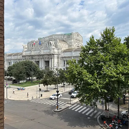 Av Hotel Milano-3