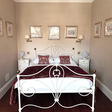 Balham Lodge-2