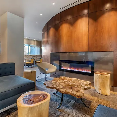 Cambria Hotel Minneapolis Downtown-2