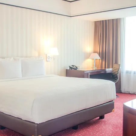 Redtop Hotel&Convention Center-2