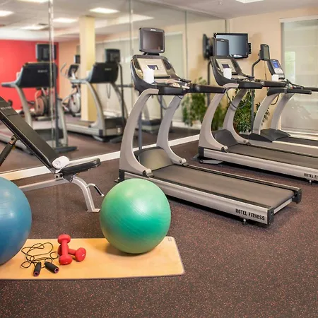 Towneplace Suites By Marriott Clinton At Joint Base Andrews-3