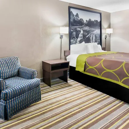 Super 8 By Wyndham Columbia-3