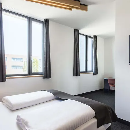 B&B Hotel München-Trudering-2
