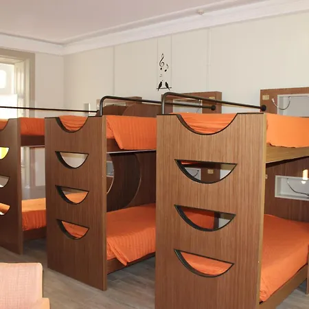 Serenata Hotel & Hostel Coimbra-2