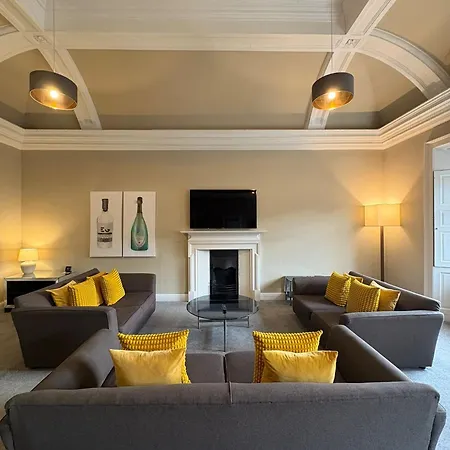 York Place Apartments By Destination Edinburgh-3