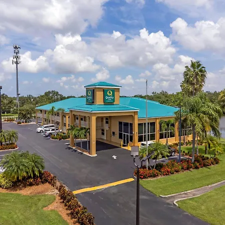 Quality Inn Bradenton North I-75-2