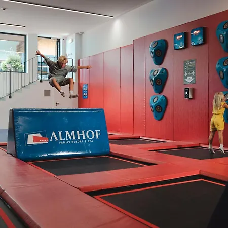 Almhof Family Und Wellness Resort-3