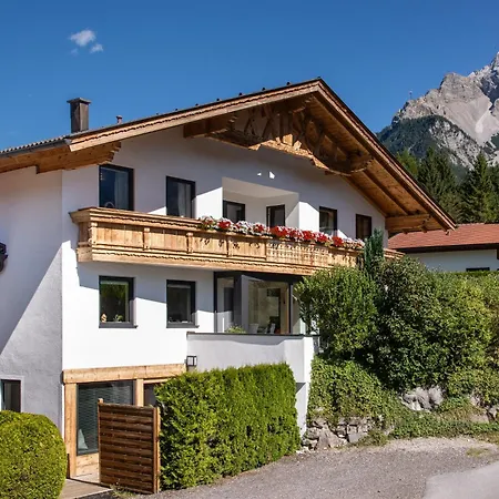 Alpen Appartements Marlene-2