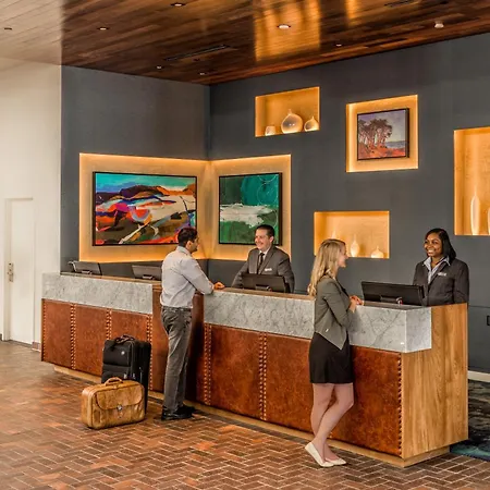 Portola Hotel & Spa-3