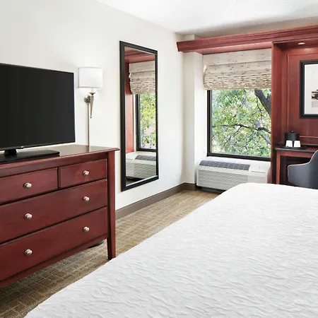 Hampton Inn Austin North-2