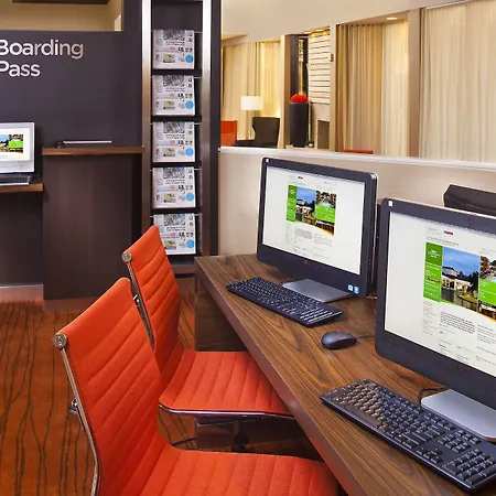 Courtyard By Marriott Memphis East/Park Avenue-2