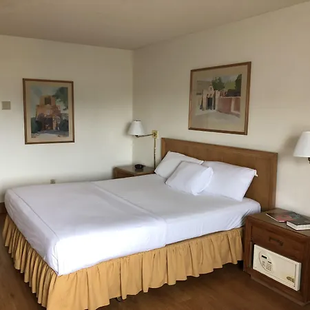 Extend-A-Suites Utep-3