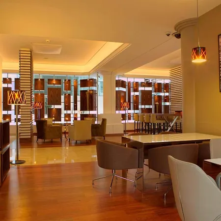 AC Hotel by Marriott Ambassadeur Antibes - Juan Les Pins-2