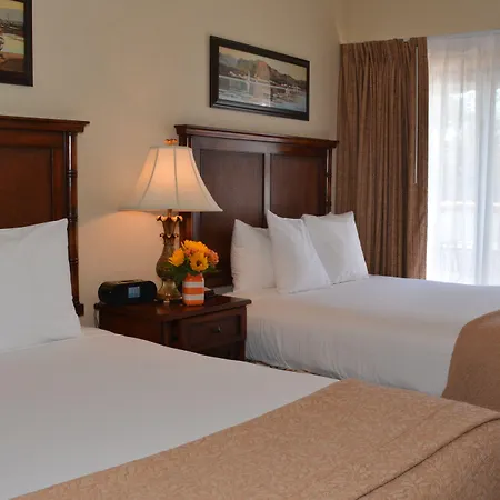 Oxford Suites Pismo Beach-3