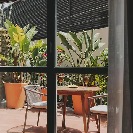 Hotel Regina Barcelona-3