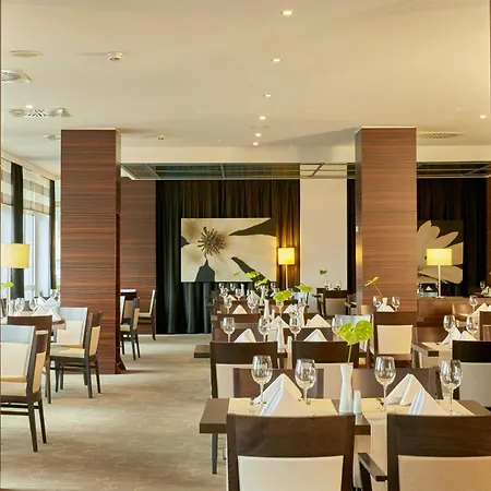 Sunday Hotel Leipzig-Halle-3