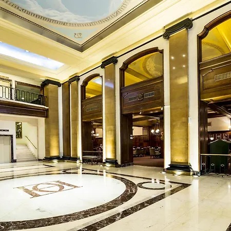 Claridge Hotel-3