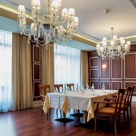 Hotel Century-2